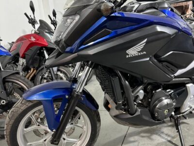 Honda, NC 750, azul.