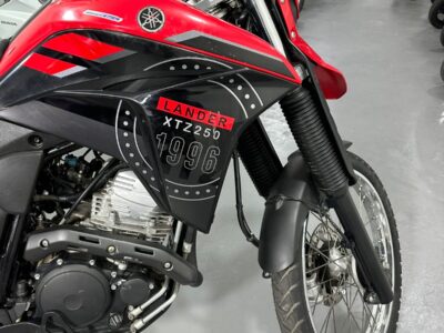 LANDER, vermelha 24-24