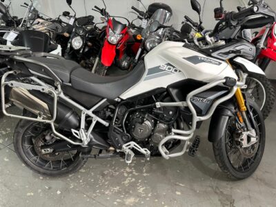 TIGER RALLY, 900. Branca.