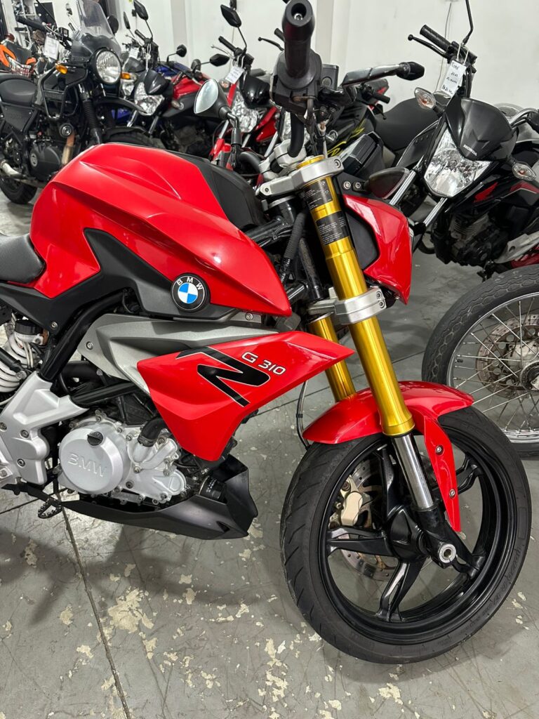 BMW G310 R. 2019-2020