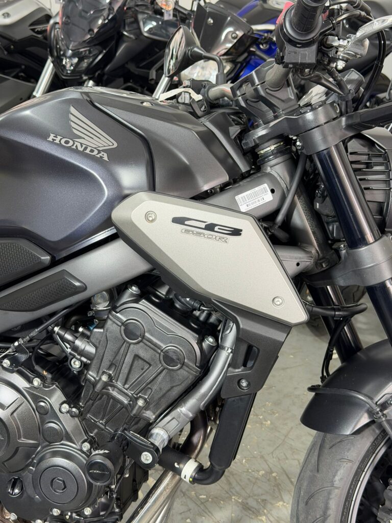 Honda CB 650R 24/24