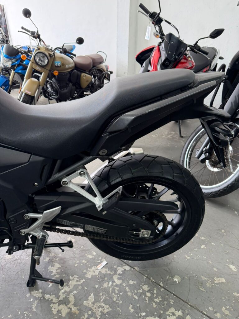 Honda CB 500X 2023