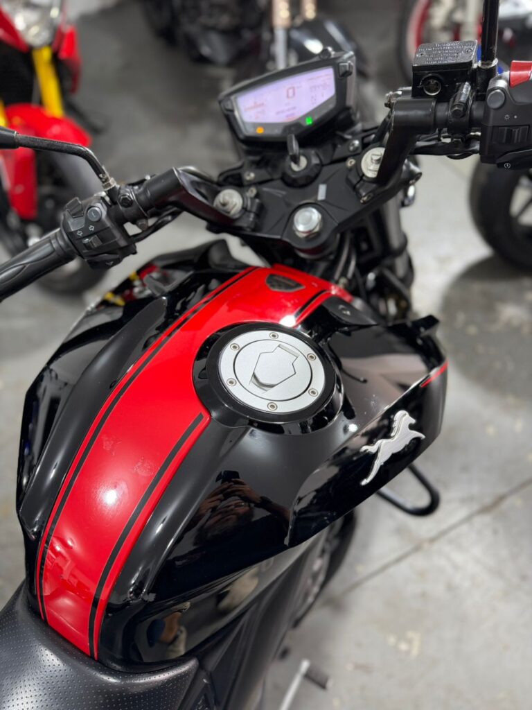 Dafra APACHE 200 2024