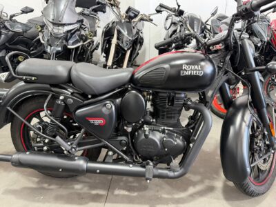 Royal Enfield Classic 350 Dark 2025
