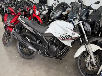 Yamaha FAZER 250 2015