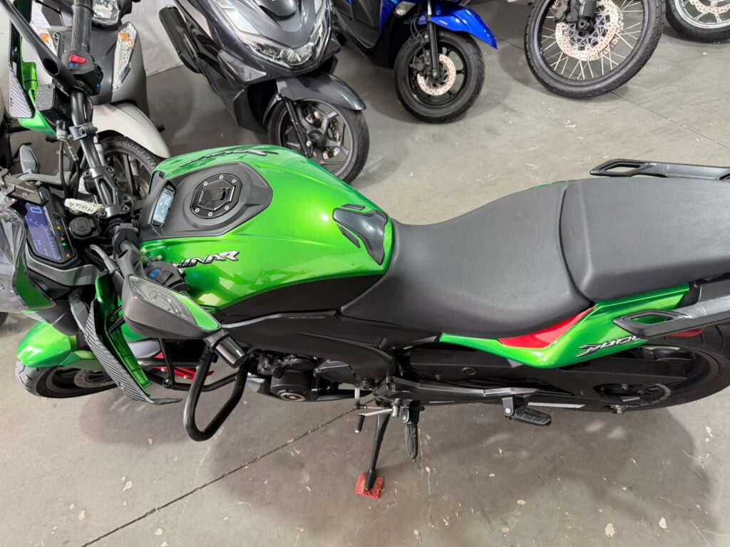 Bajaj Dominar 400 2024